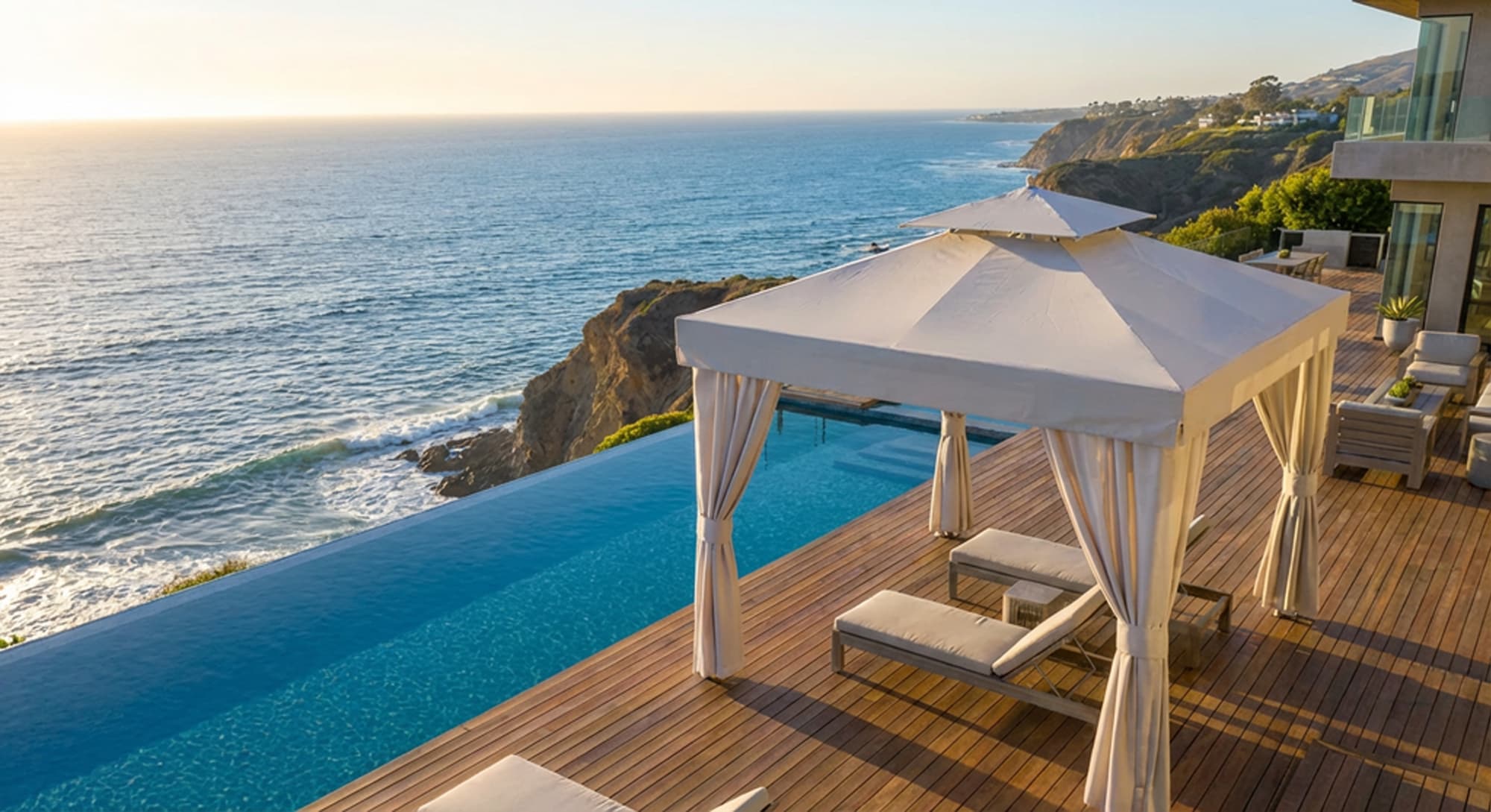 MARELLA_10' SQUARE_883MLA_WHITE.jpg